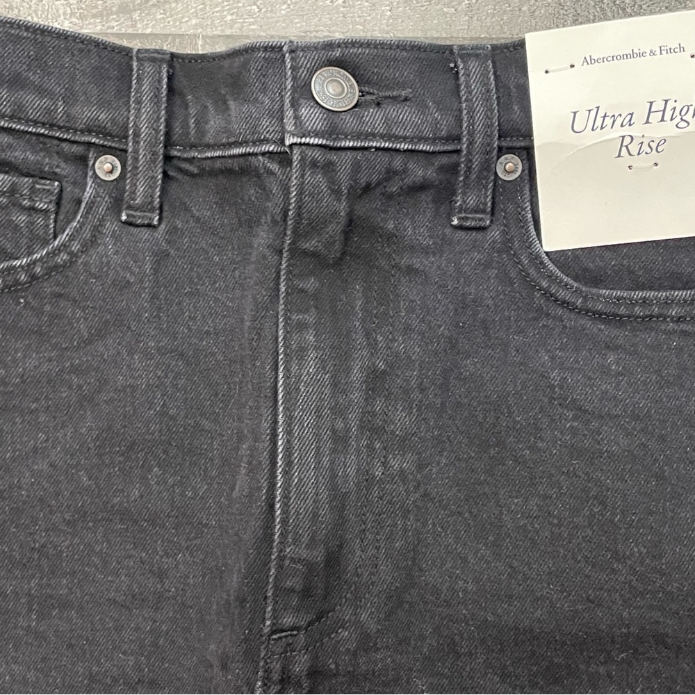Abercrombie & Fitch Denim Mini Skirt Ultra High Rise Women’s Size 25/0 Black NWT - Picture 4 of 12